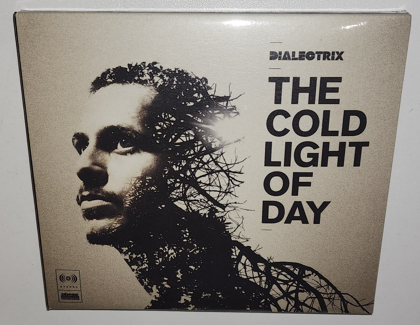 Dialectrix – The Cold Light Of Day (2013) (CD)