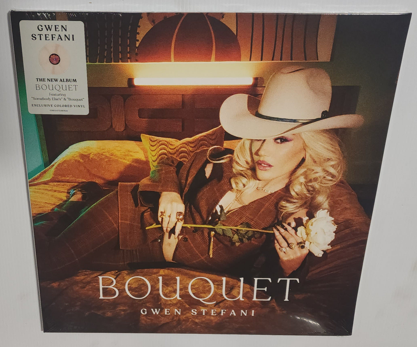 Gwen Stefani – Bouquet (2024) (Limited Edition Champagne Colour Vinyl LP)