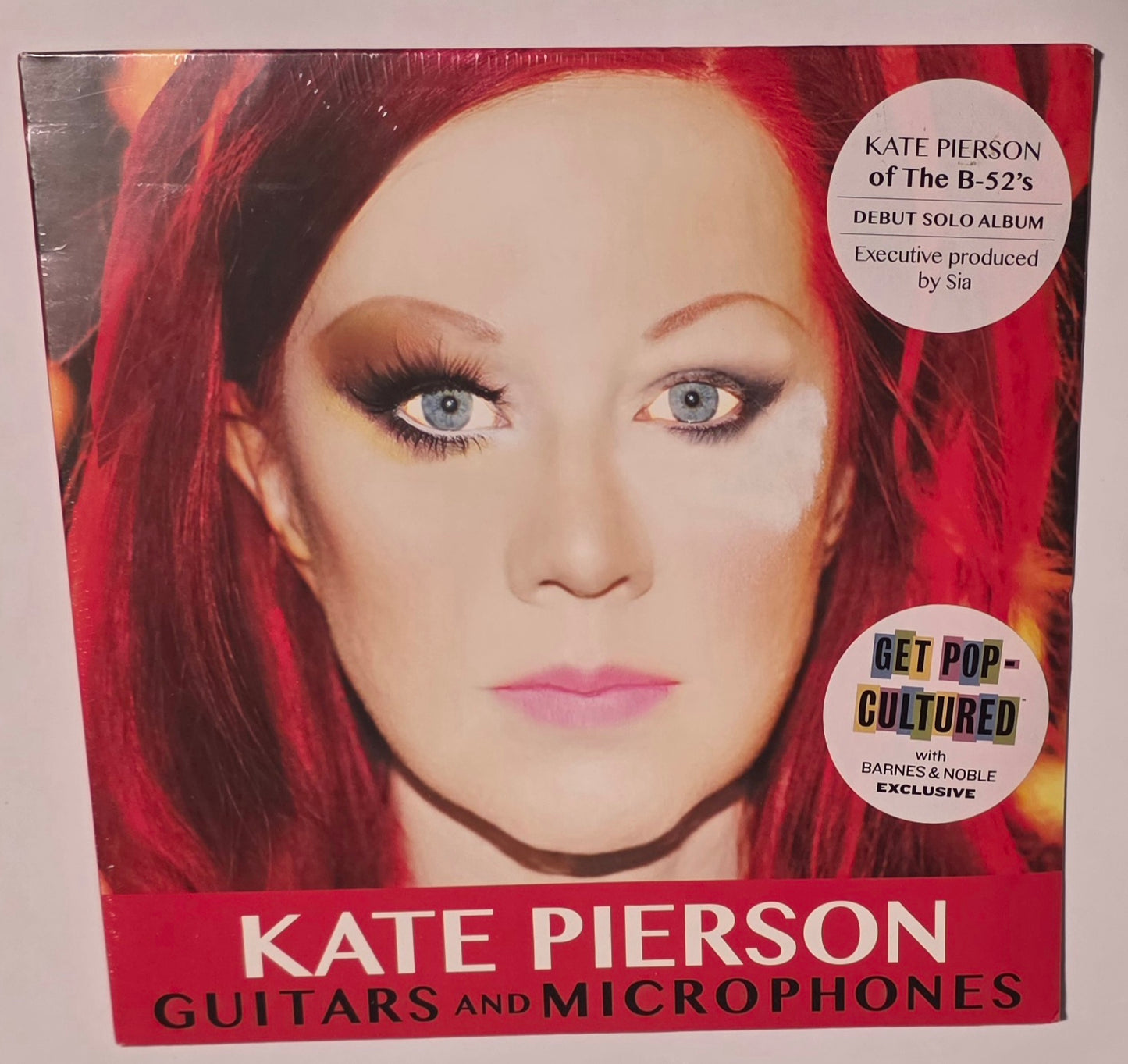 Kate Pierson – Guitars And Microphones (2015) (Limited Edition Vinyl LP)
