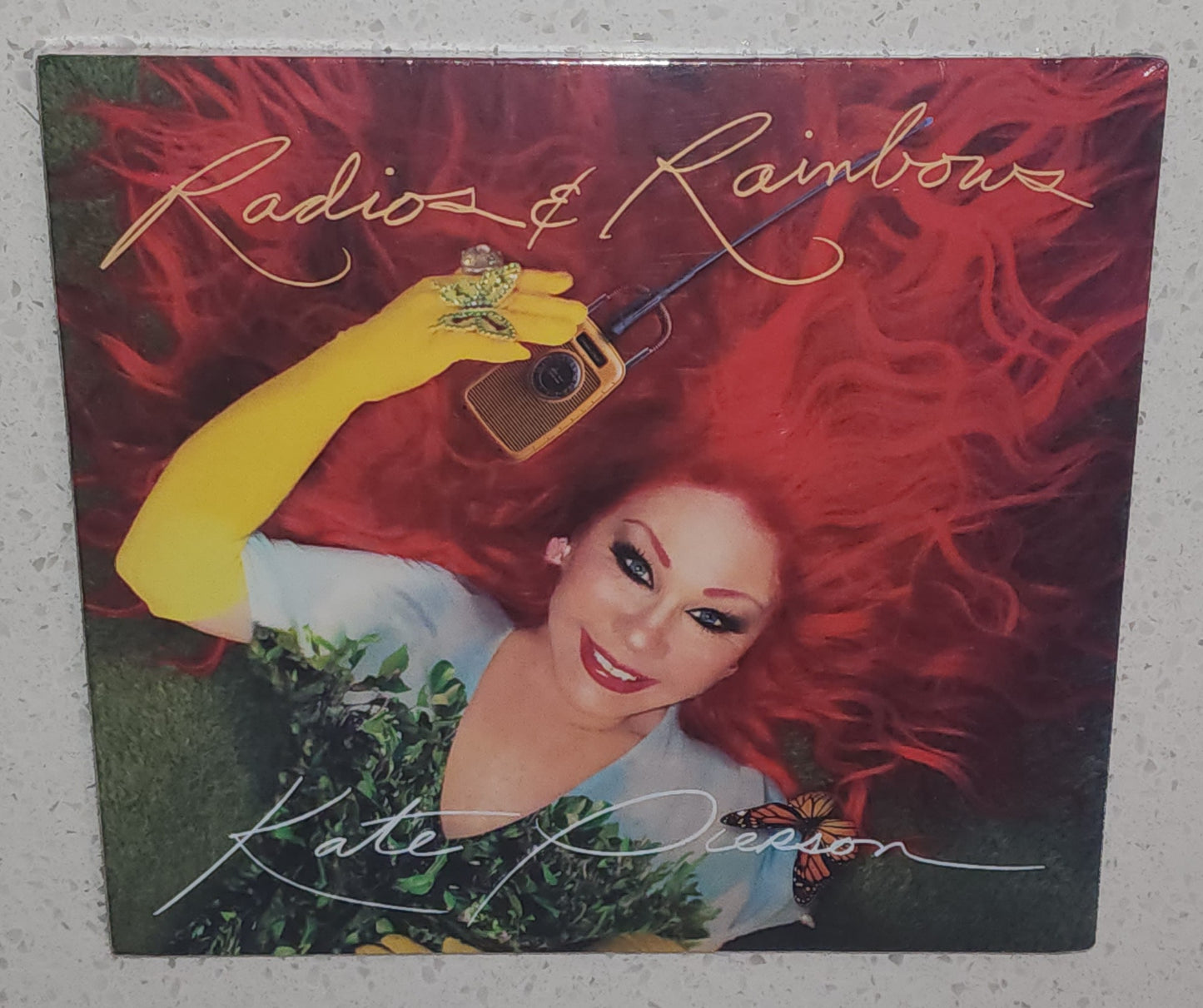 Kate Pierson – Radios and Rainbows (2024) (CD)