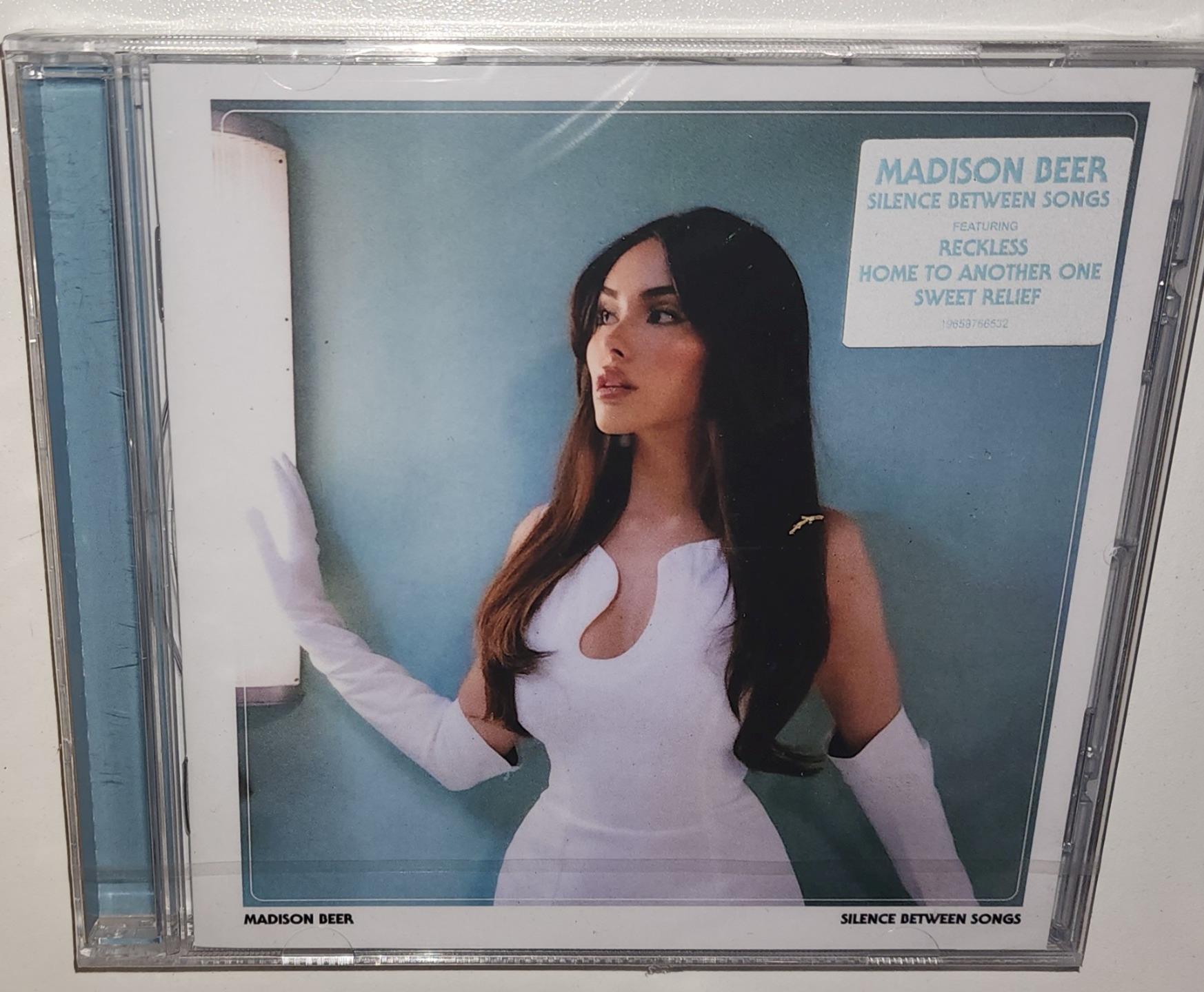 Madison Beer Silence Between Songs 2023 CD Urban World Australia madison-beer-silence-between-songs-2023-cd-urban-world-australia