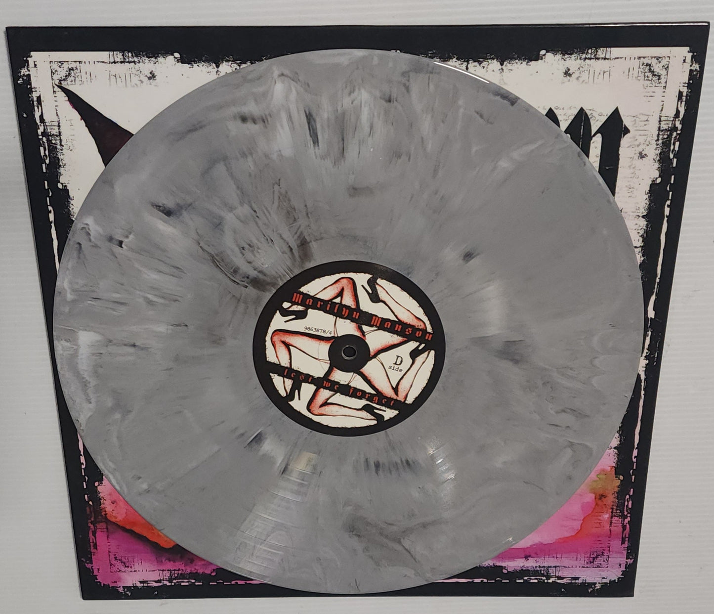 Marilyn Manson – Lest We Forget: The Best Of (2020) (Grey Marble Colour Vinyl LP)