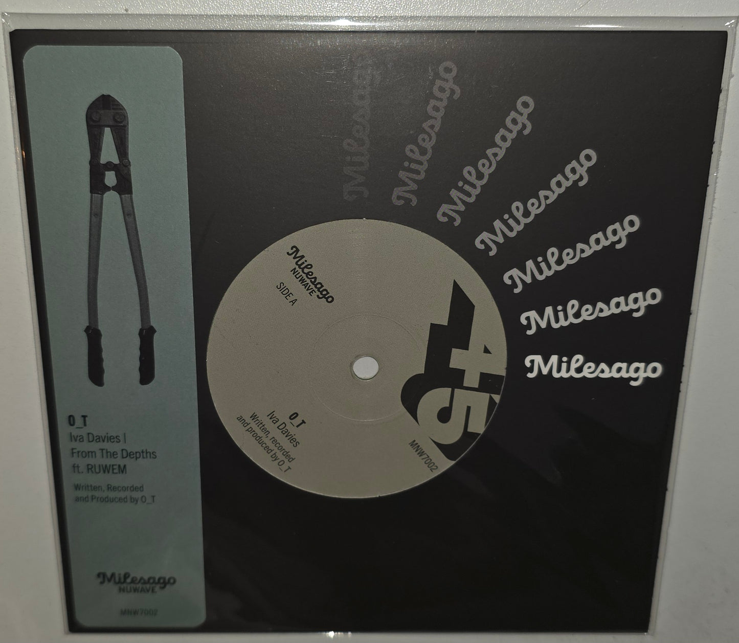 O_T - Iva Davies (2023) (Limited Edition Signal Green Colour 7" Vinyl Single)