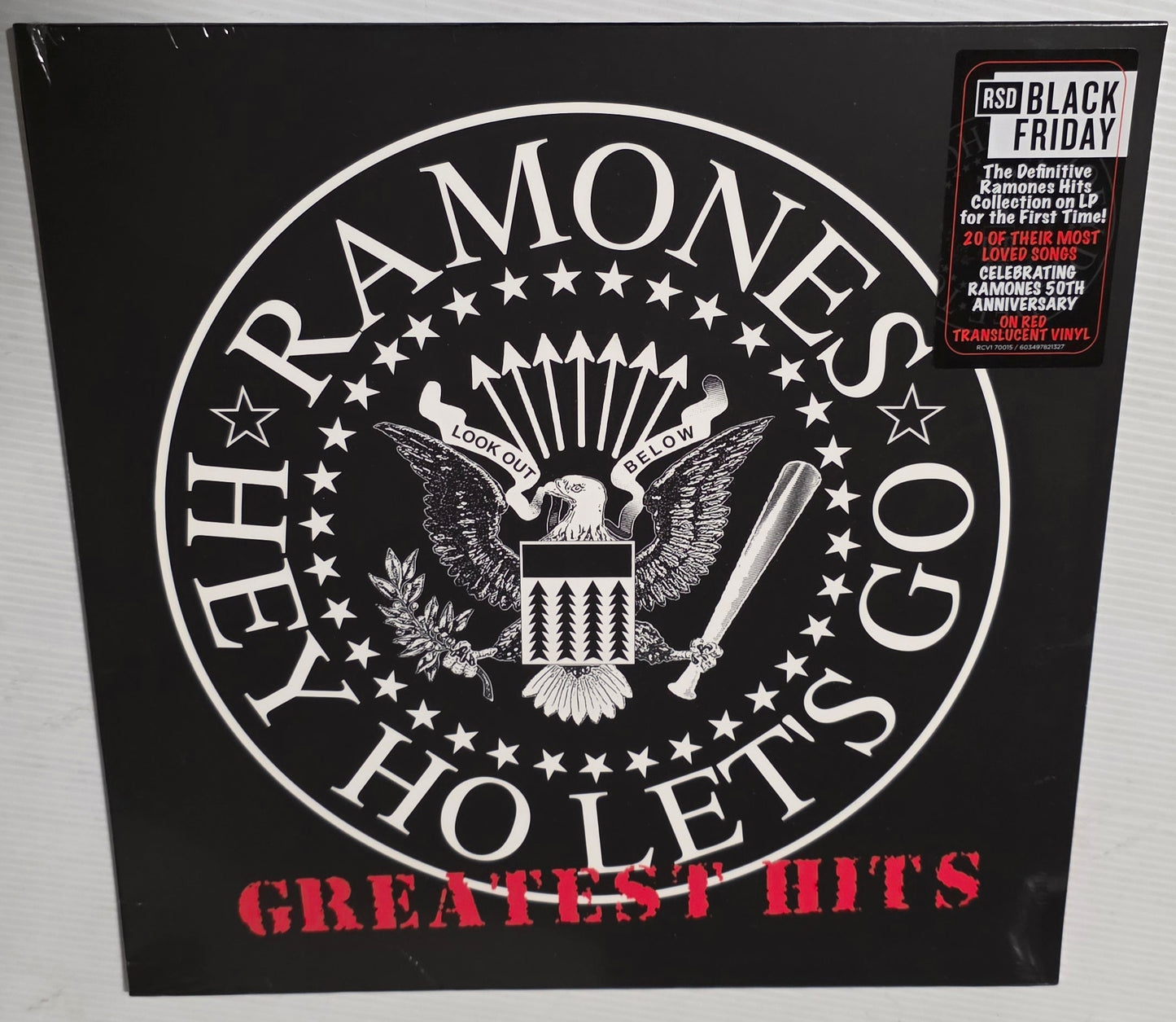 Ramones – Greatest Hits (2024 BF RSD) (Limited Edition Red Translucent Colour Vinyl LP)