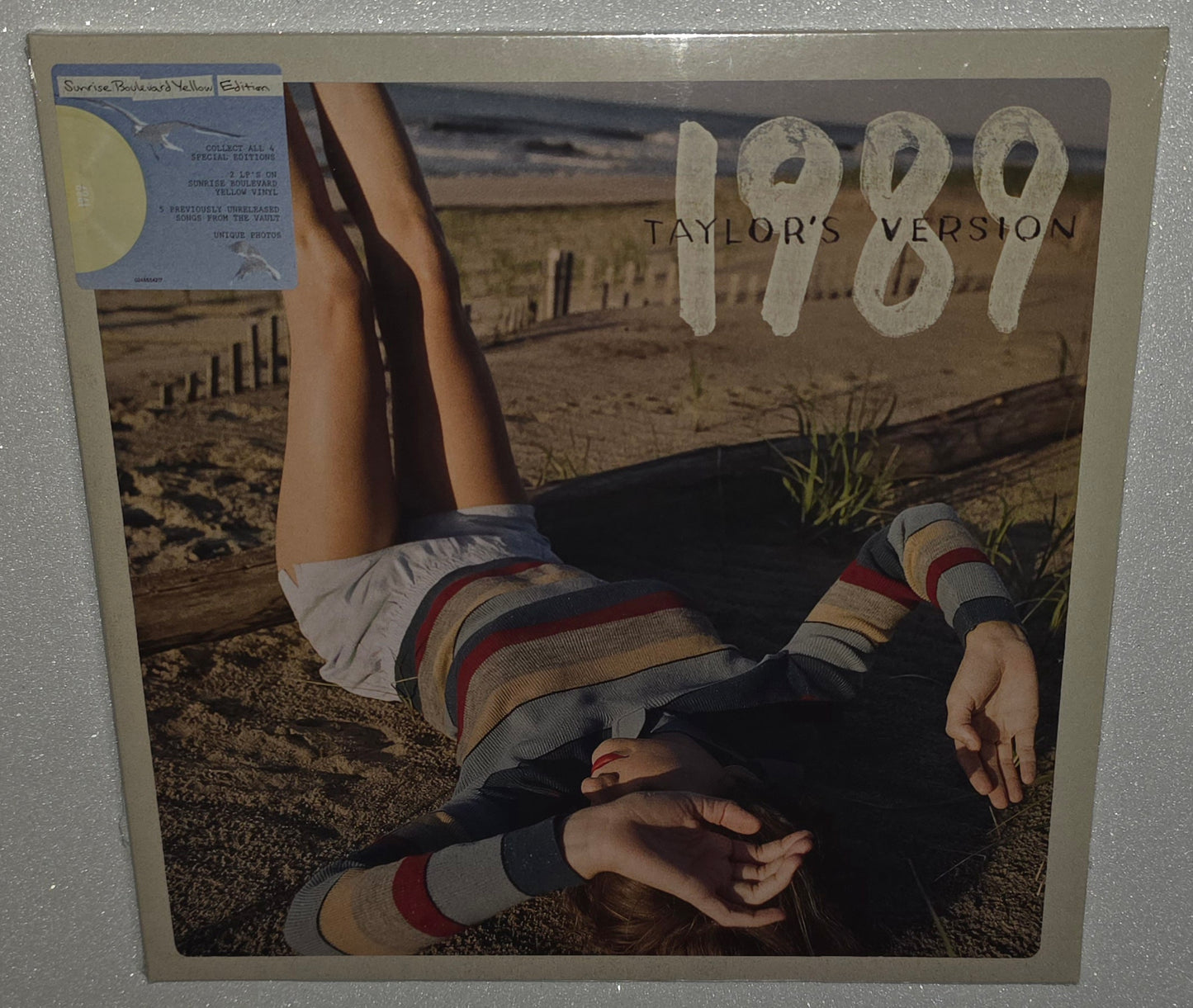 Taylor Swift – 1989 (Taylor's Version) (2023) (Limited Edition Sunrise Boulevard Yellow Colour Vinyl LP)