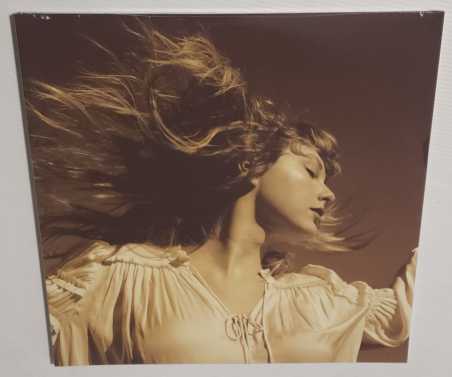 Taytlor Swift - Fearless: Taylor's Version (2021) (Gold Colour Vinyl LP)