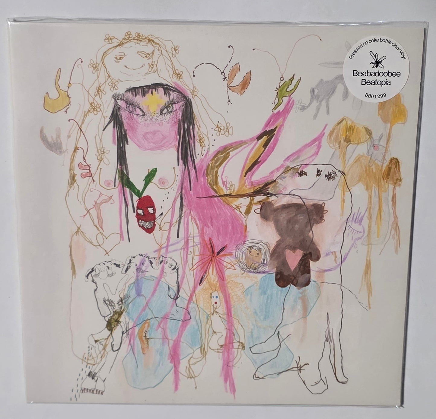 beabadoobee – Beatopia (2022) (Limited Edition Coke Bottle Clear Colour Vinyl LP)