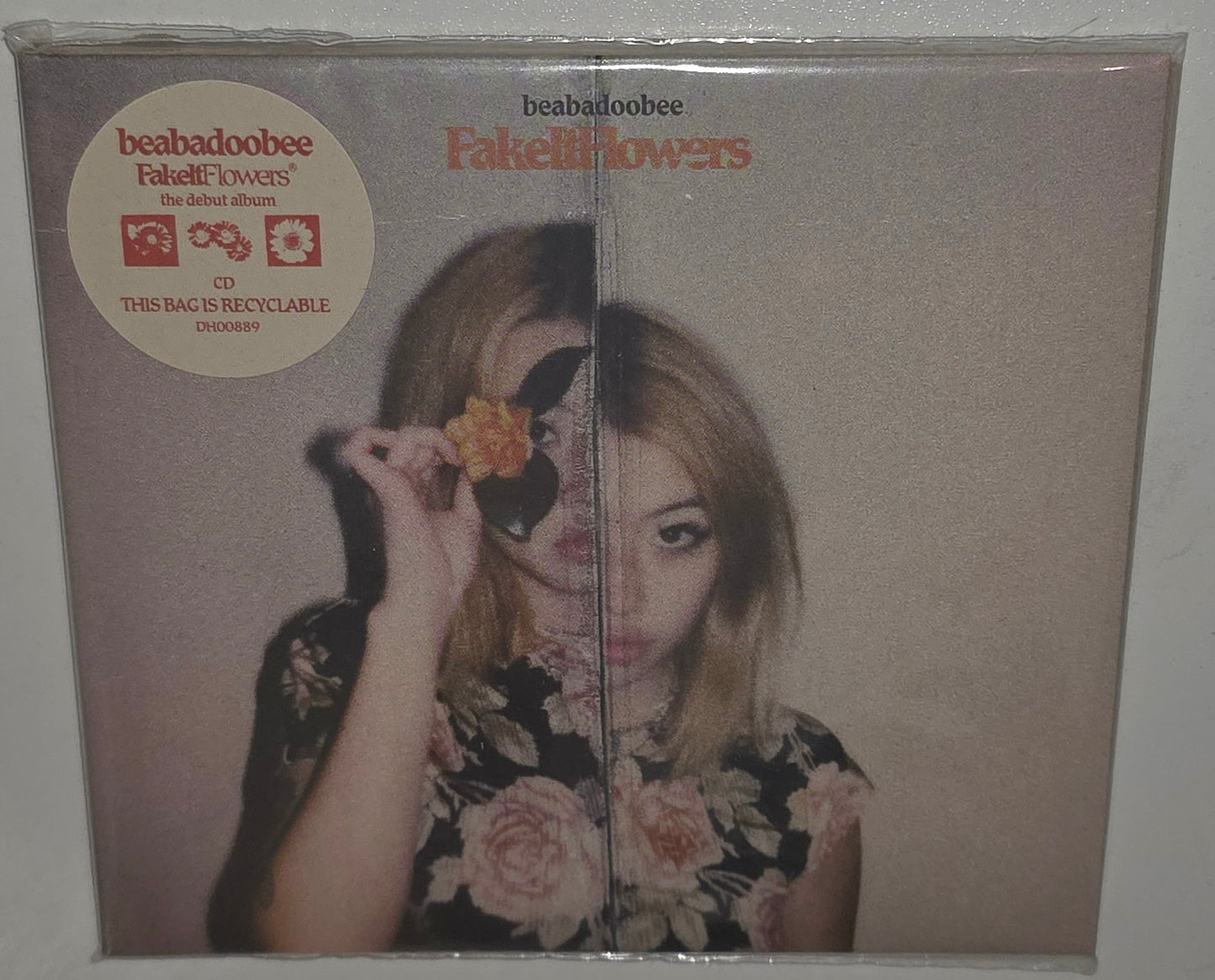 beabadoobee – Fake It Flowers (2020) (CD)