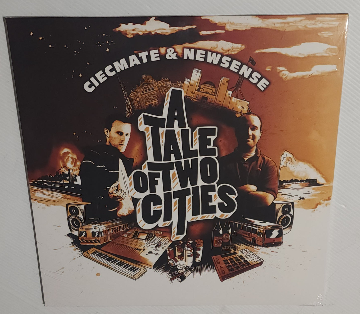 Ciecmate & Newsense - A Tale Of Two Cities (2024) (Vinyl LP)