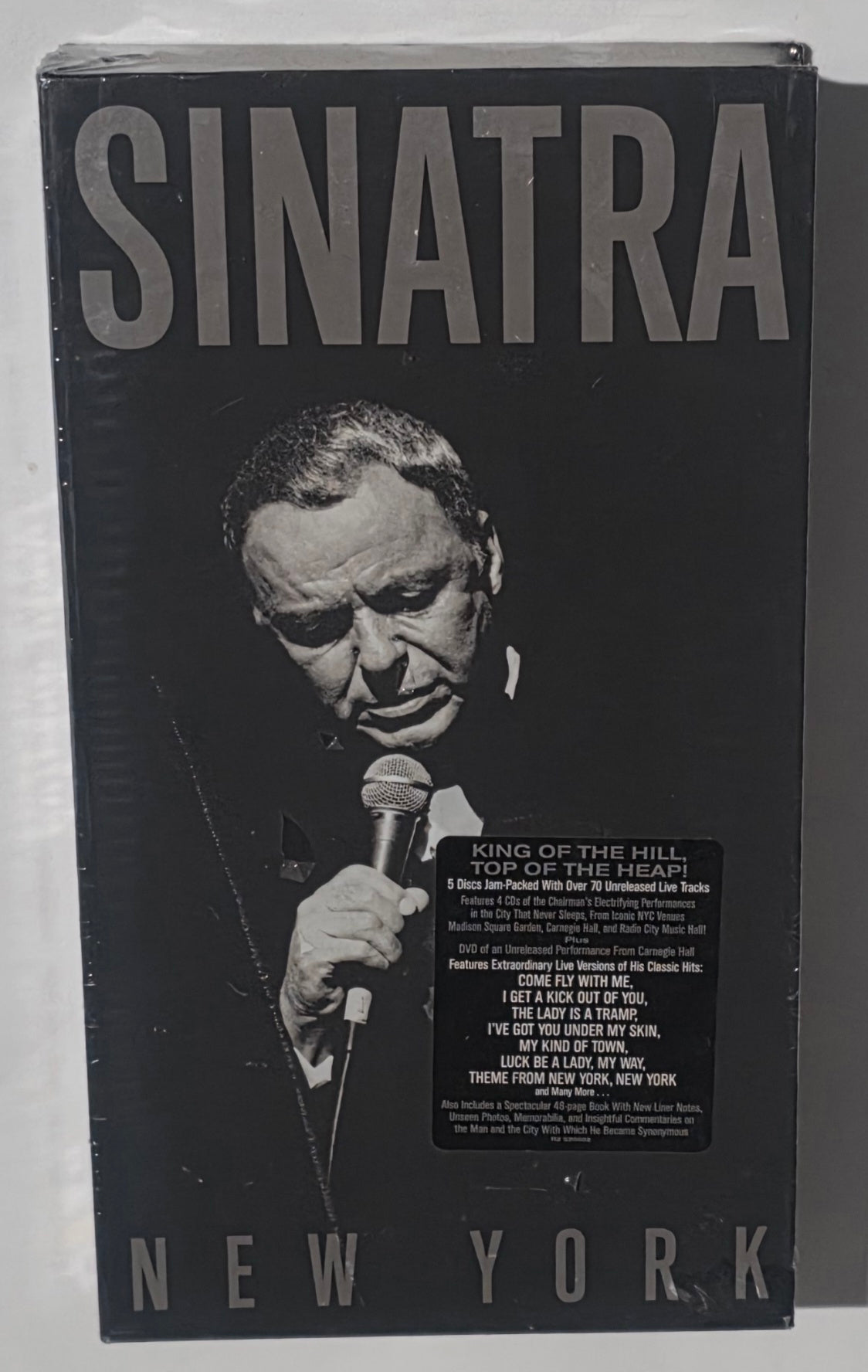 Frank Sinatra – New York (2009) (Limited Edition 4CD + DVD Boxset)
