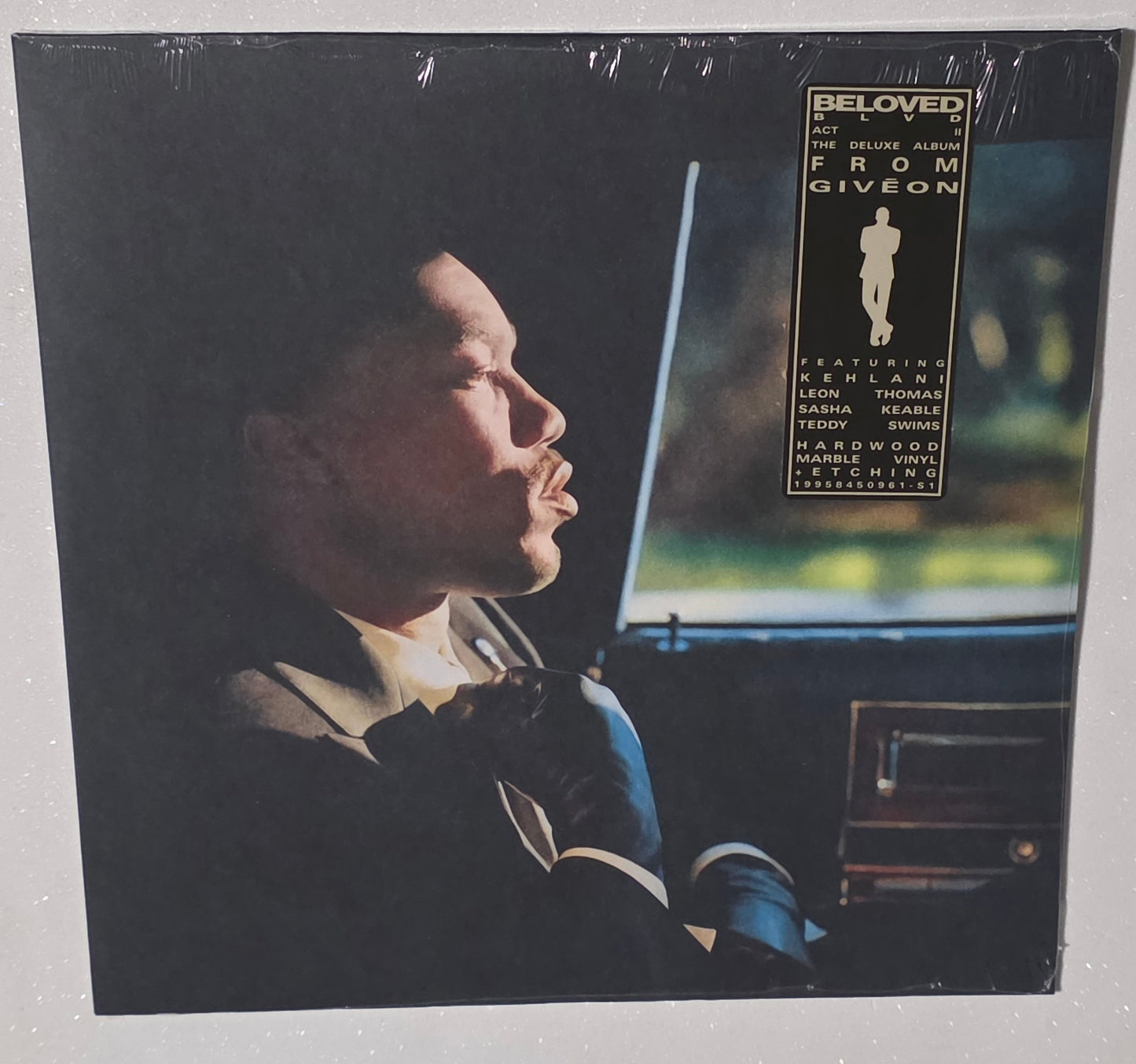 Giveon – Beloved: Act II (2026) (Limited Edition Hardwood Marble Colour Vinyl LP)