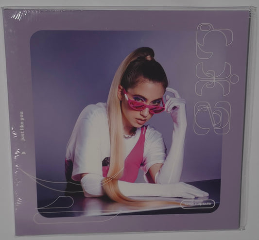 LIZ – Just Like You (Time Capsule Edition) (2024) (Limited Edition White & Gray Translucent Marbled Colour Vinyl LP)