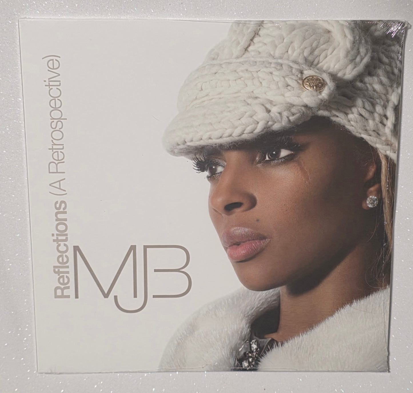 Mary J. Blige - Reflections: A Retrospective (2023) (Limited Edition Milky Clear Colour Vinyl LP)