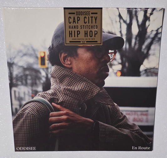 Oddisee – En Route (2025) (Limited Edition Houndstooth Brown Colour Vinyl LP)