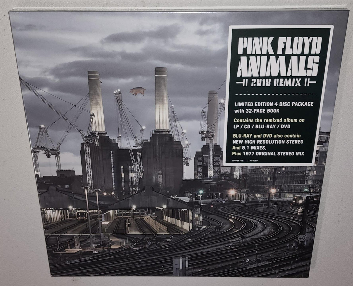 Pink Floyd – Animals (2018 Remix) (2022) (Limited Edition Vinyl LP + CD + DVD + Bluray)