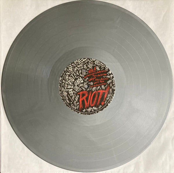 Paramore – Riot! (2021 Reissue) (Limited Edition Silver Colour Vinyl LP)