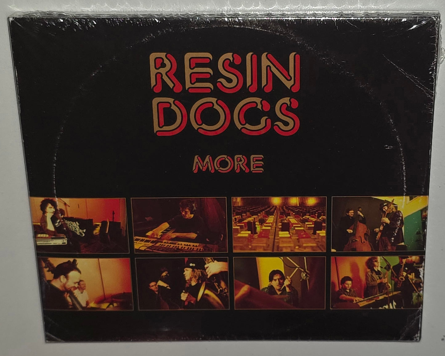Resin Dogs – More (2009) (CD)